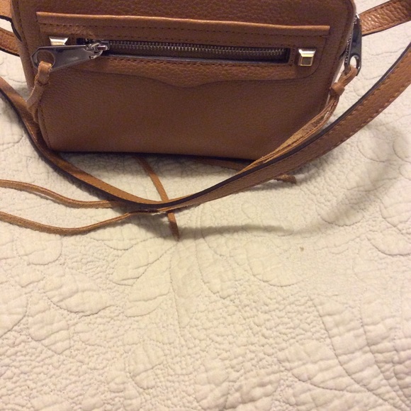 Rebecca Minkoff Camera Bag. - Picture 2 of 4